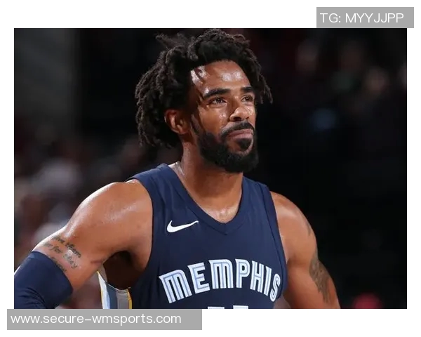 迈克康利的篮球之路：从新秀到全明星的奋斗与荣耀